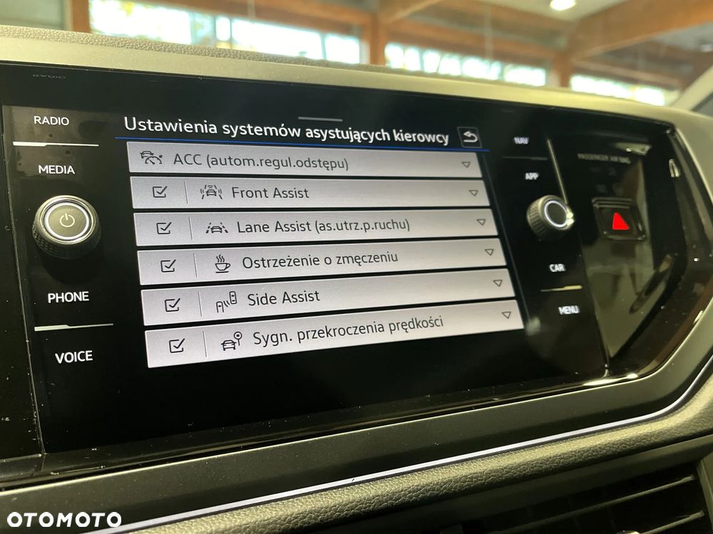 Volkswagen Taigo 1.5 TSI ACT R-Line Plus DSG - 22