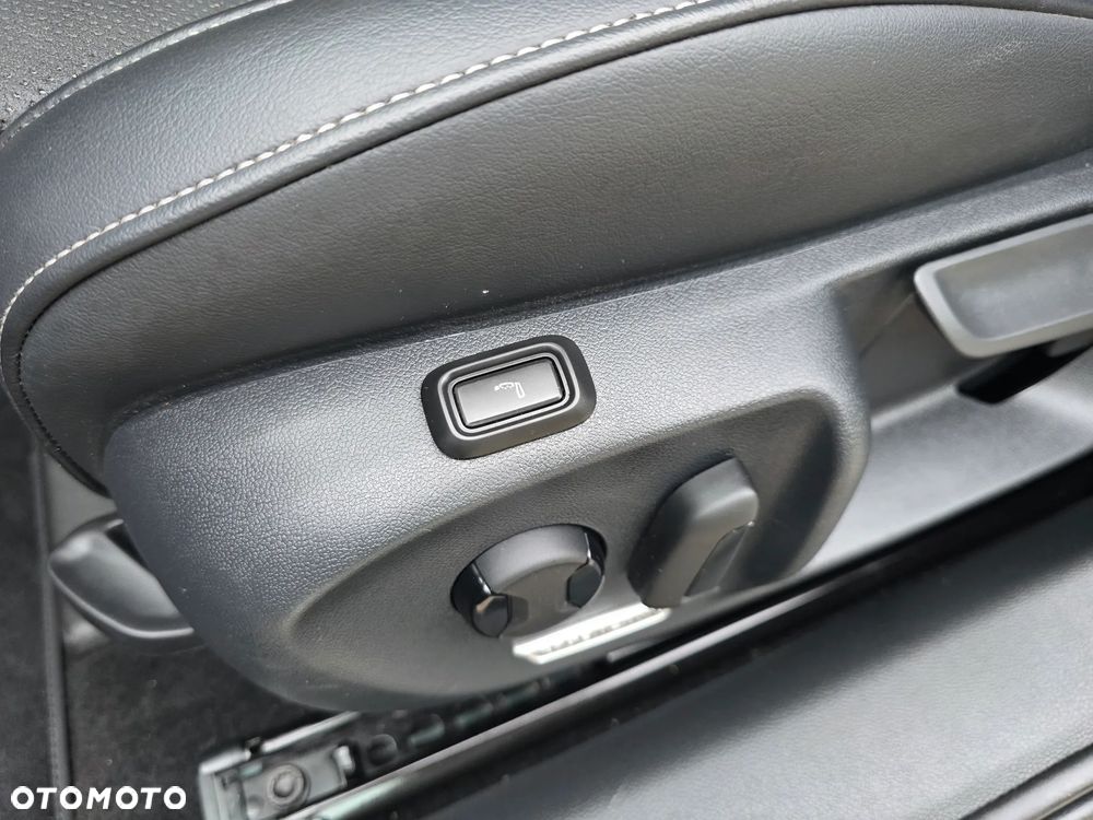 Volkswagen Passat - 10