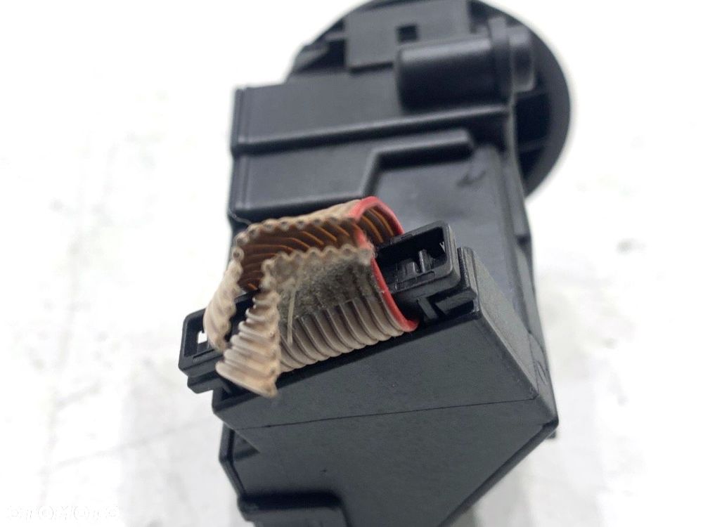 STACYJKA  BMW 5 (E60) 2003 - 2010 530 d 173 kW [235 KM] olej napędowy 2007 - 2009 6954722 - 4