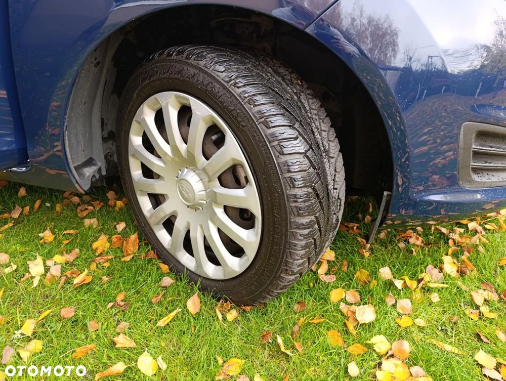 Ford Fiesta 1.5 TDCi Ambiente - 17