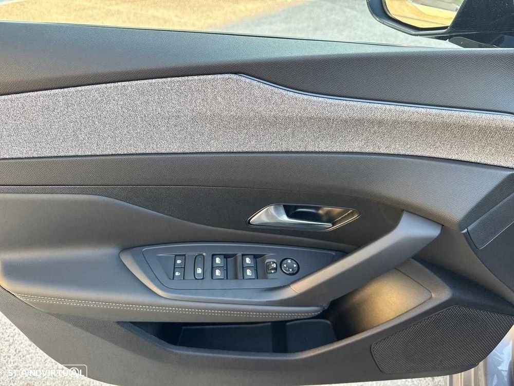 Peugeot e-308 SW 54 kWh Allure - 12