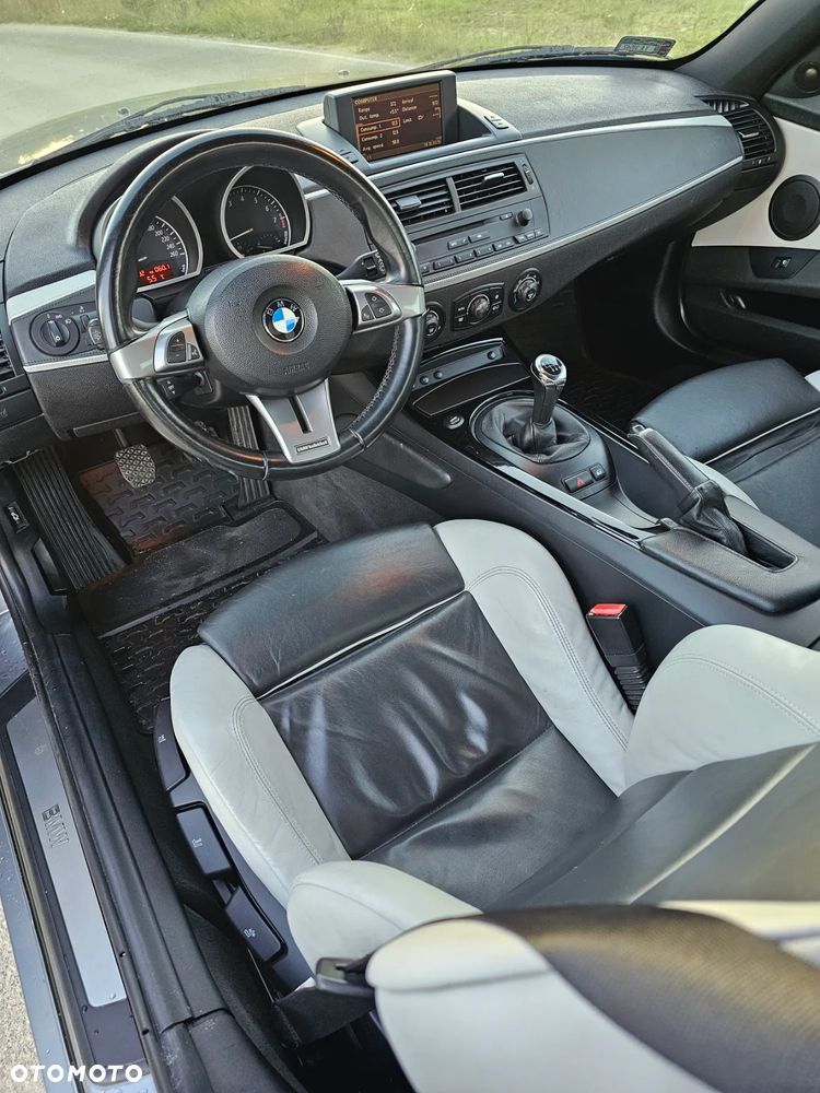 BMW Z4 Coupe 3.0si - 14