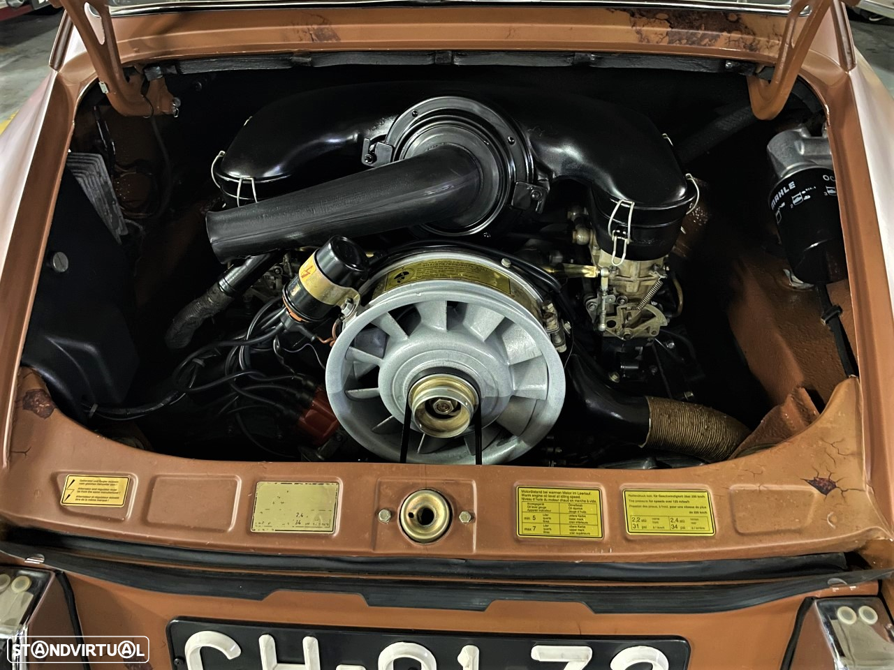 Porsche 911 Série F T 2.4 - 19