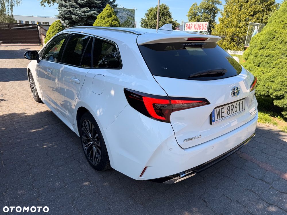 Toyota Corolla 1.8 Hybrid Executive - 8