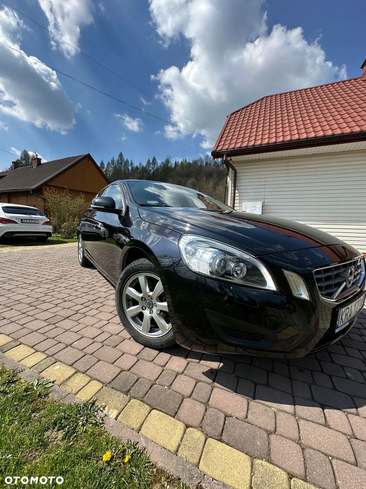 Volvo S60 T3 Momentum - 6