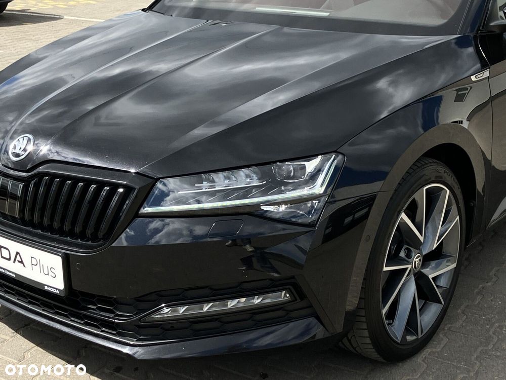 Skoda Superb 2.0 TDI SCR Sportline DSG - 11