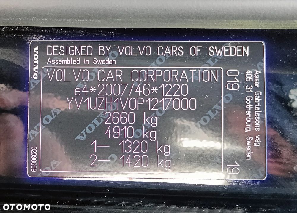 Volvo XC 60 T6 Plug-In Hybrid AWD Inscription Expression - 28