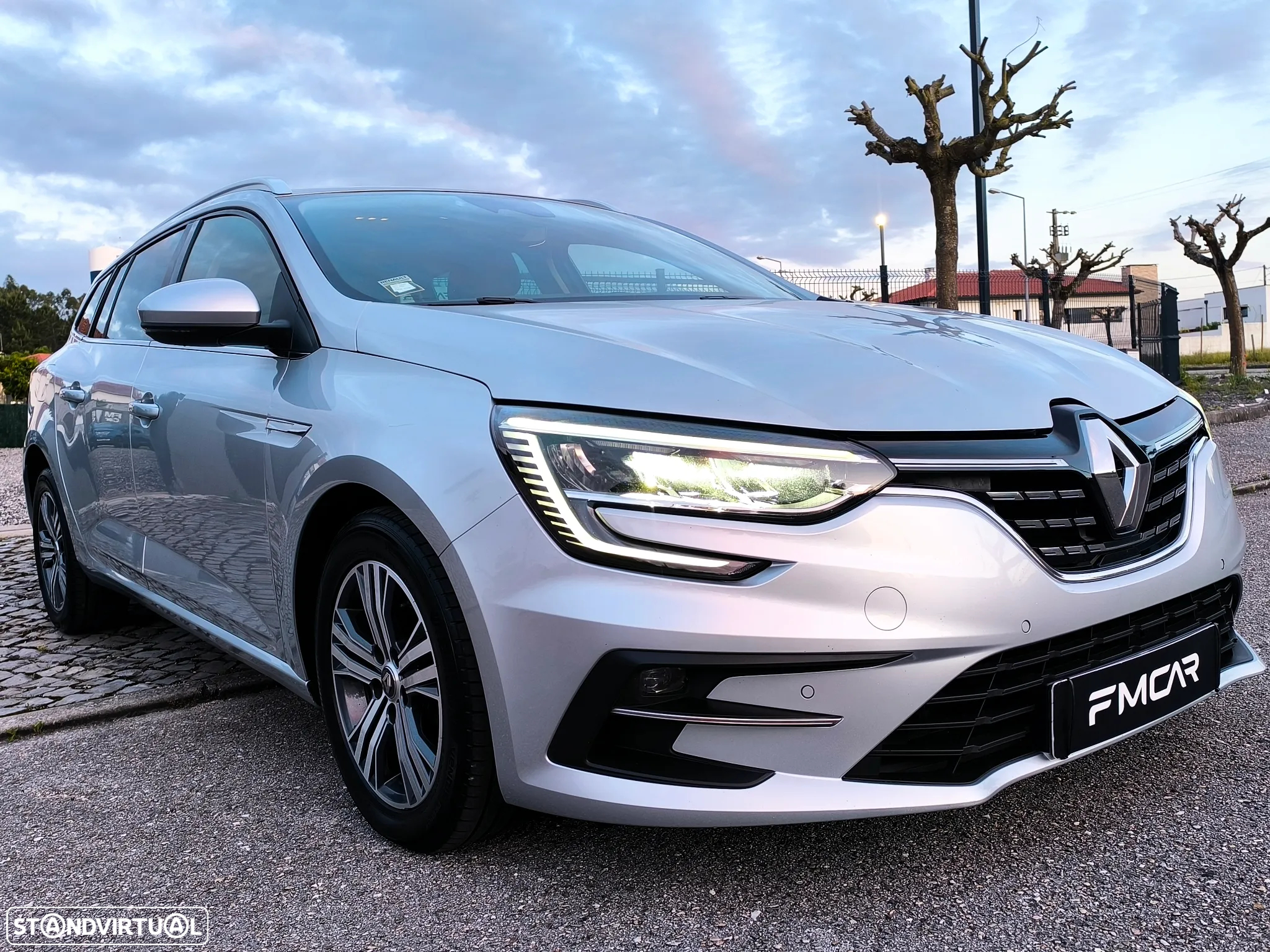 Renault Mégane Sport Tourer 1.5 Blue dCi Intens - 4