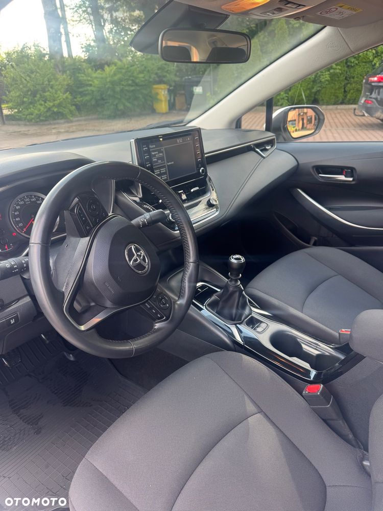 Toyota Corolla 1.5 Comfort - 9