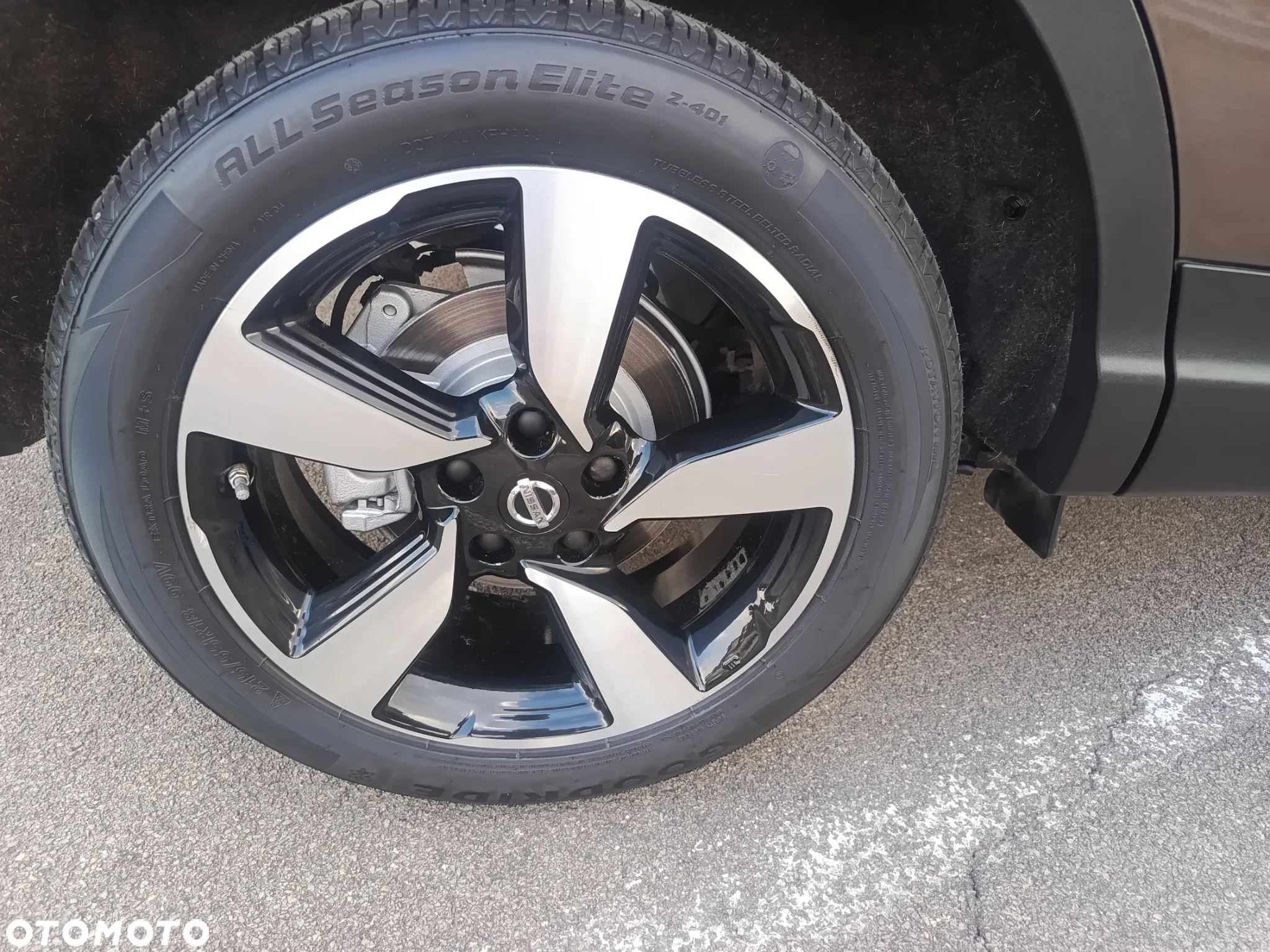 Nissan Qashqai 1.2 DIG-T N-Connecta EU6 - 30