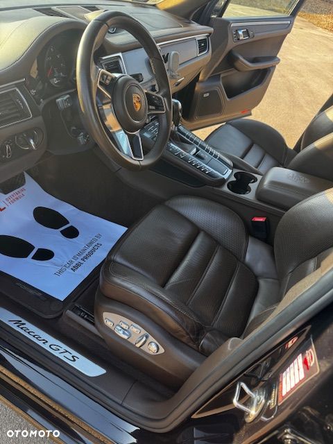 Porsche Macan - 11