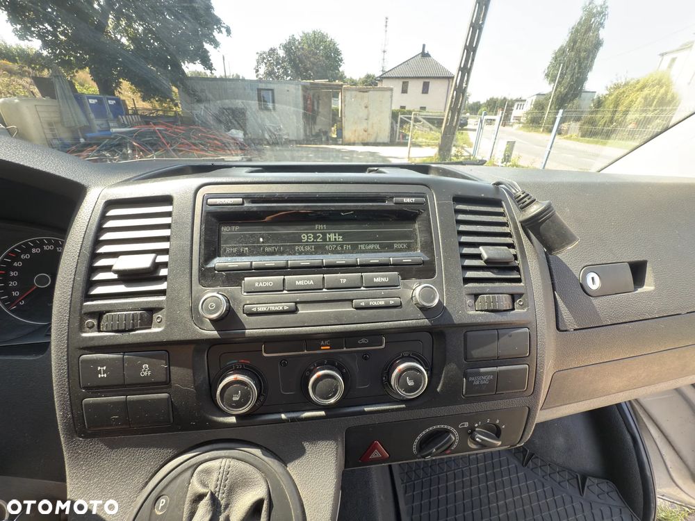 Volkswagen Transporter - 18