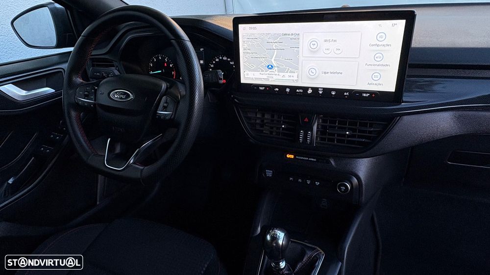 Ford Focus SW - 13
