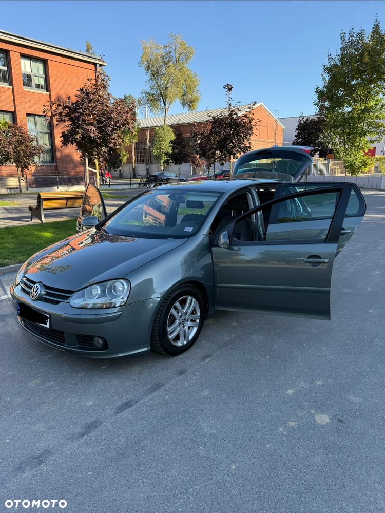 Volkswagen Golf - 7
