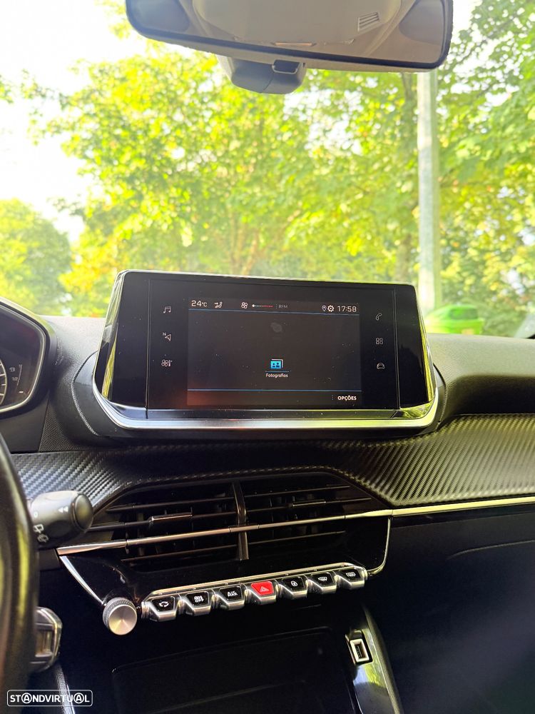 Peugeot 208 1.2 PureTech Allure - 16