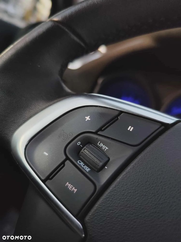 Citroën C4 PureTech 130 Stop & Start EAT6 Shine - 29