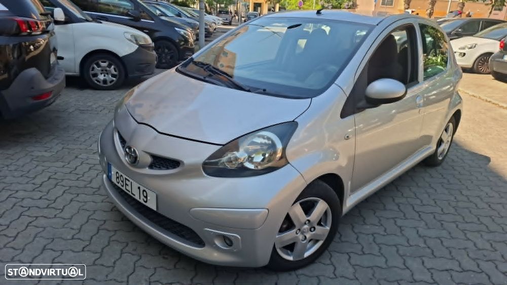 Toyota Aygo 1.0 + AC - 4