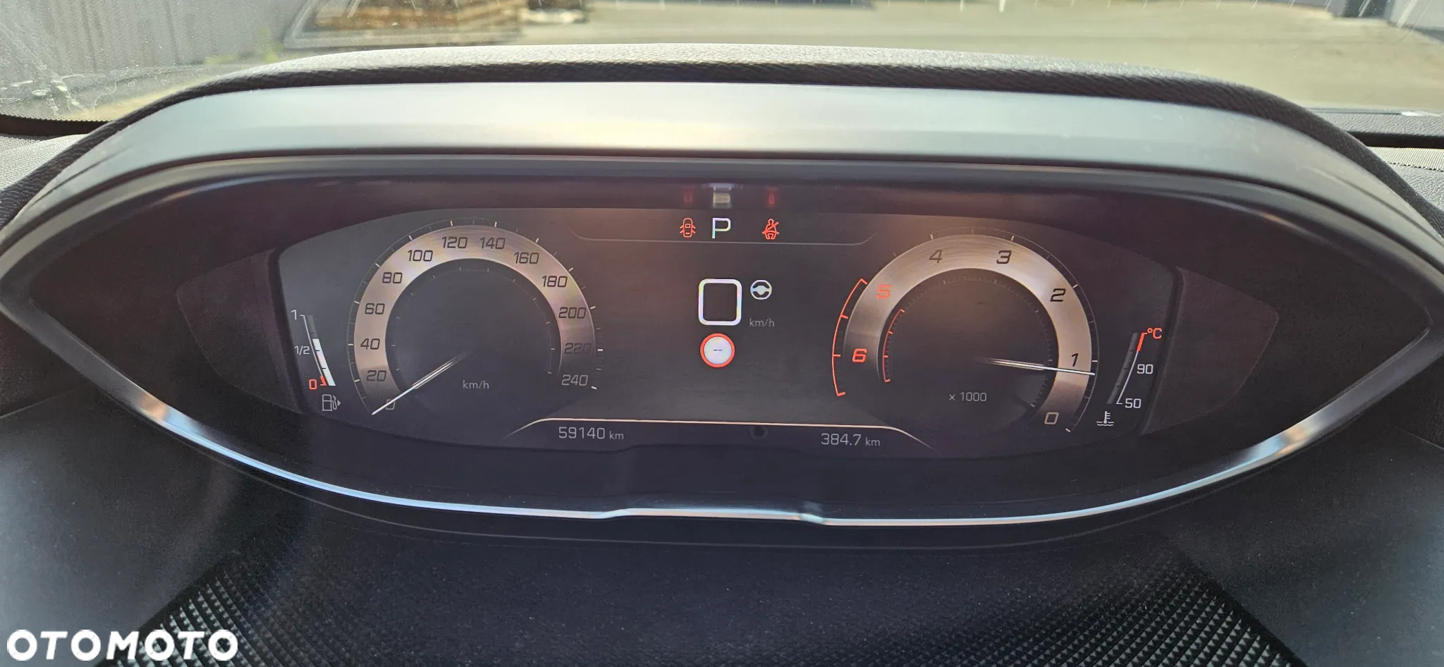 Peugeot 3008 1.5 BlueHDi GT Pack S&S EAT8 - 16