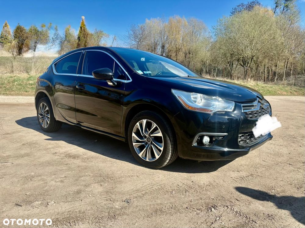 Citroën DS4 e-HDi 110 EGS6 SoChic - 6