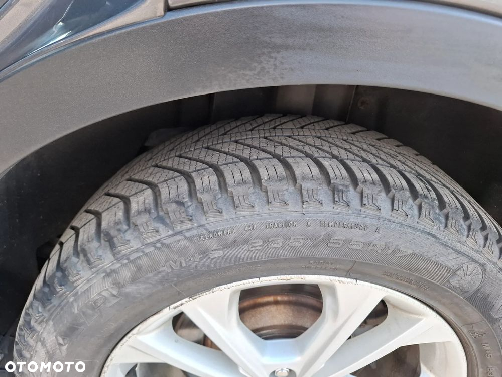 Ford Kuga - 19