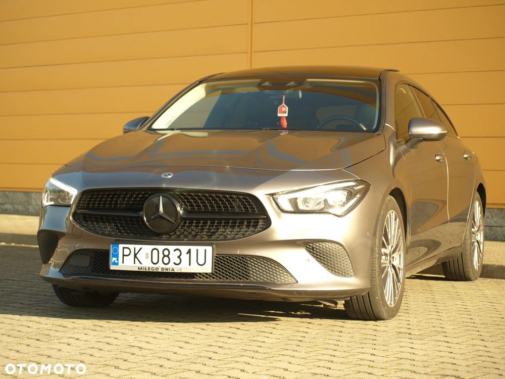 Mercedes-Benz CLA 220 d 8G-DCT - 3