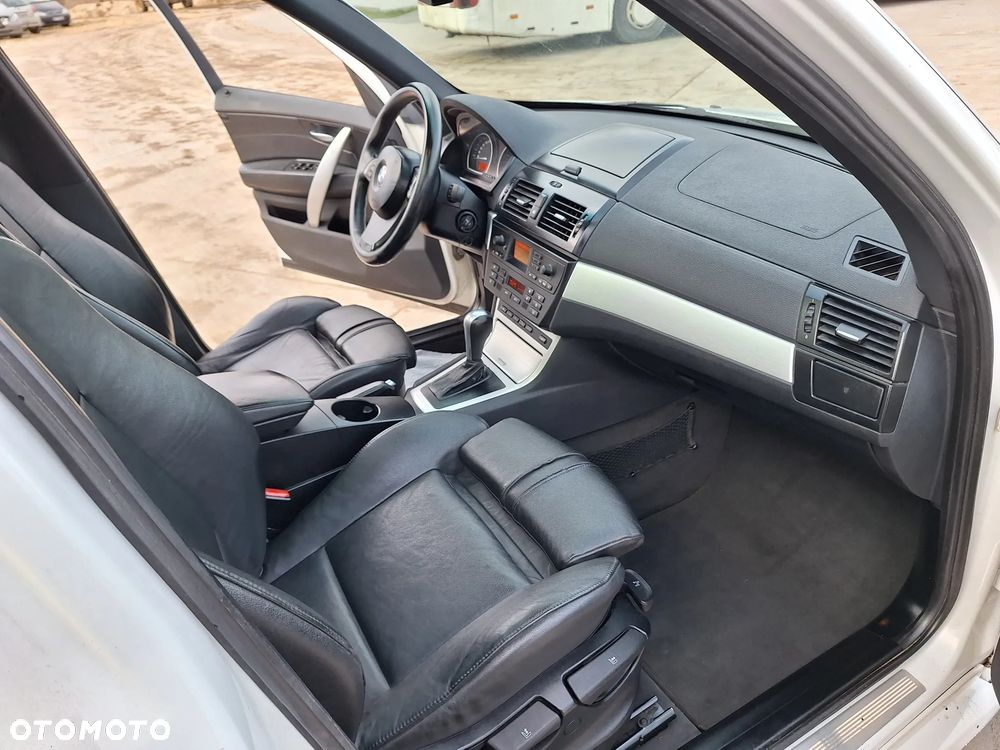 BMW X3 xDrive20d - 12