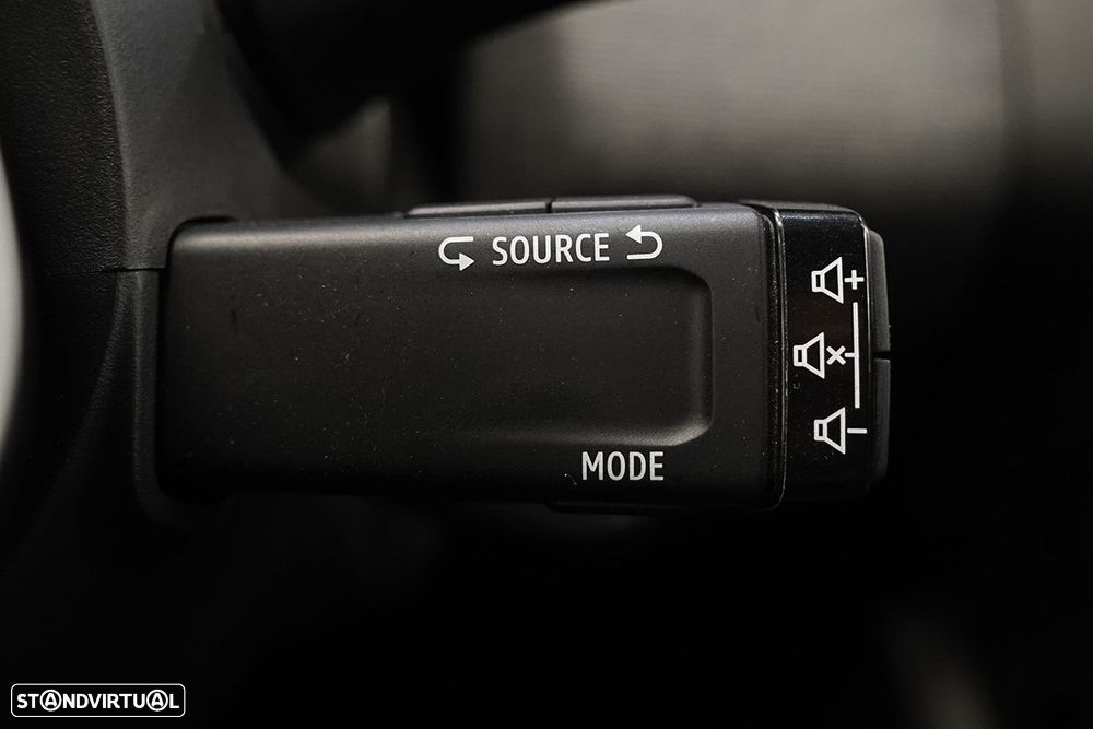 Renault Clio 1.0 TCe Evolution Bi-Fuel - 17