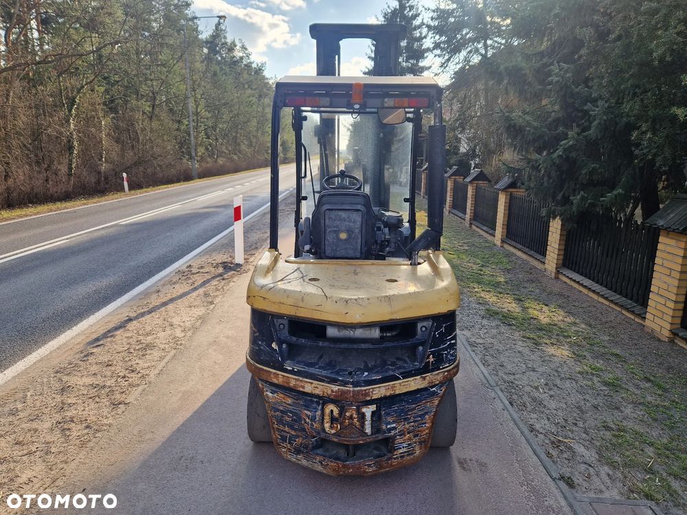 Caterpillar DP35N - 9