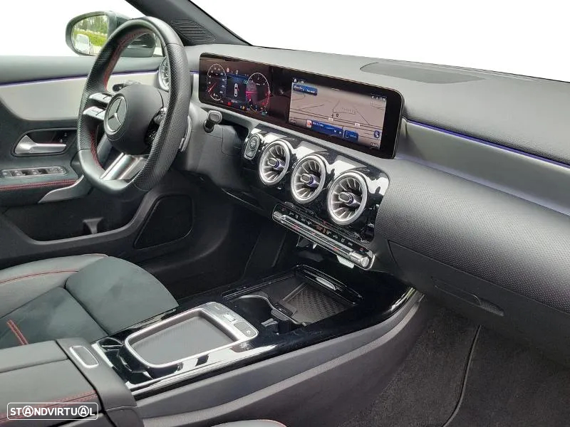 Mercedes-Benz A 180 Limousine d - 14