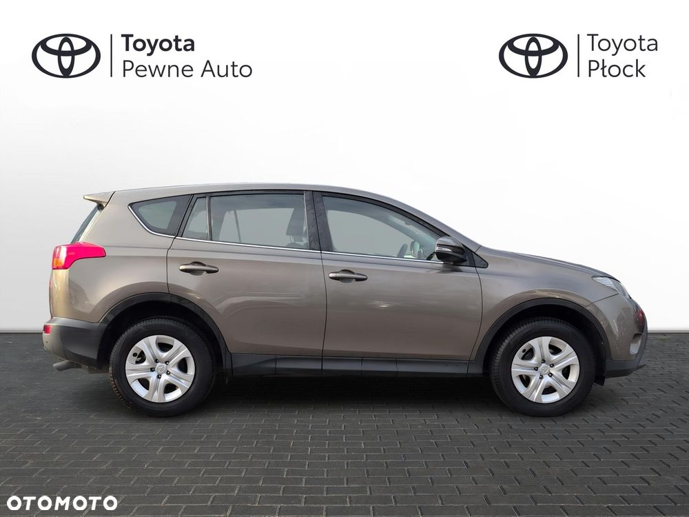 Toyota RAV4 2.0 D-4D Active 4x2 - 6