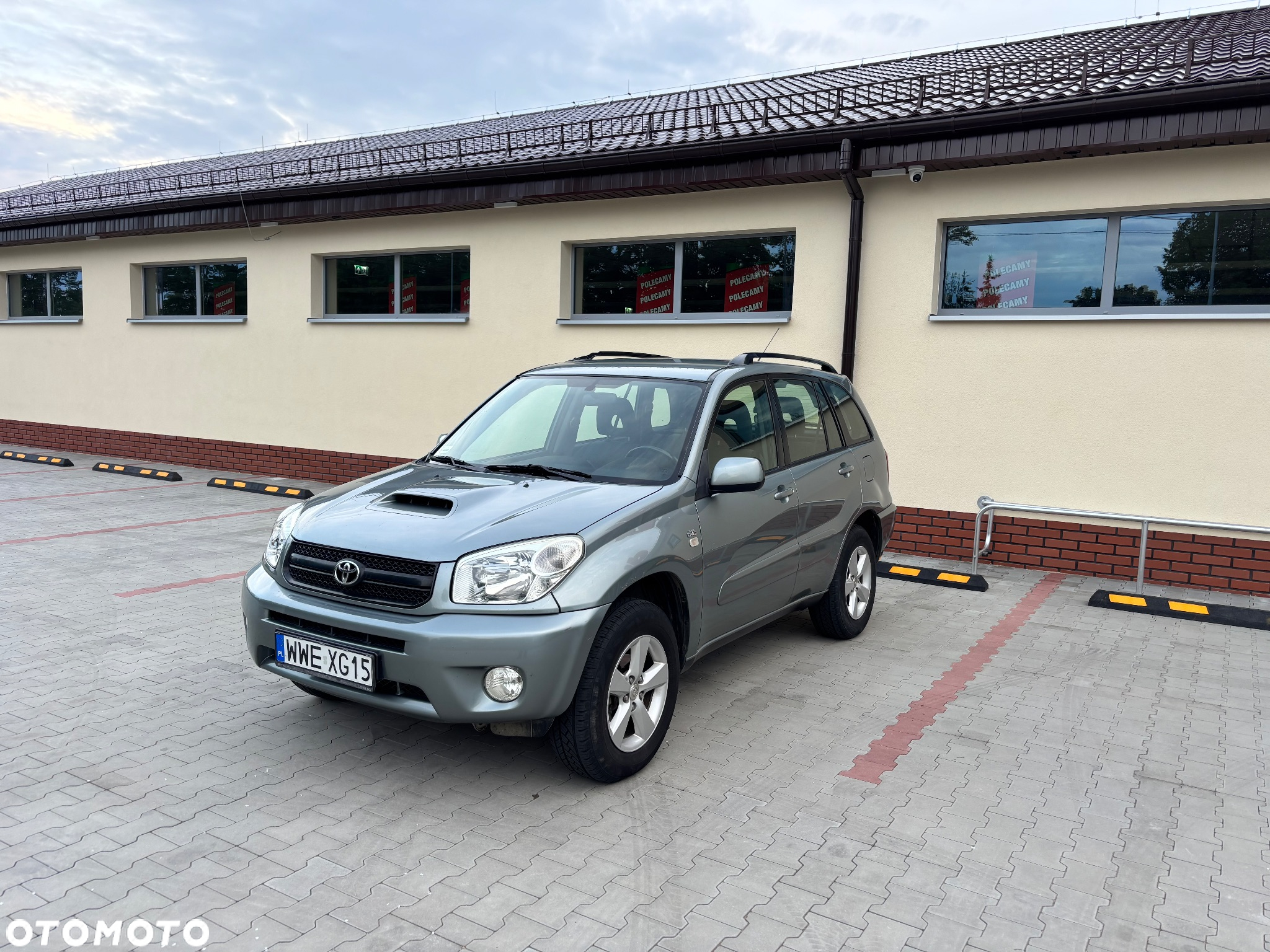 Toyota RAV4 2.0 D-4D 4x4 - 4
