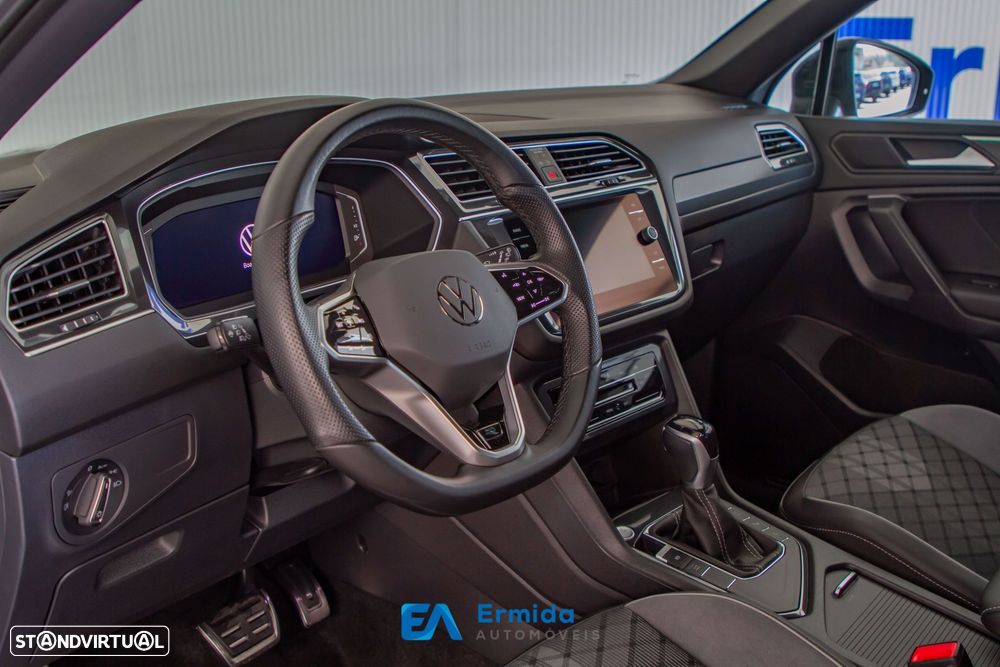 VW Tiguan Allspace 1.5 TSI R-Line DSG - 24