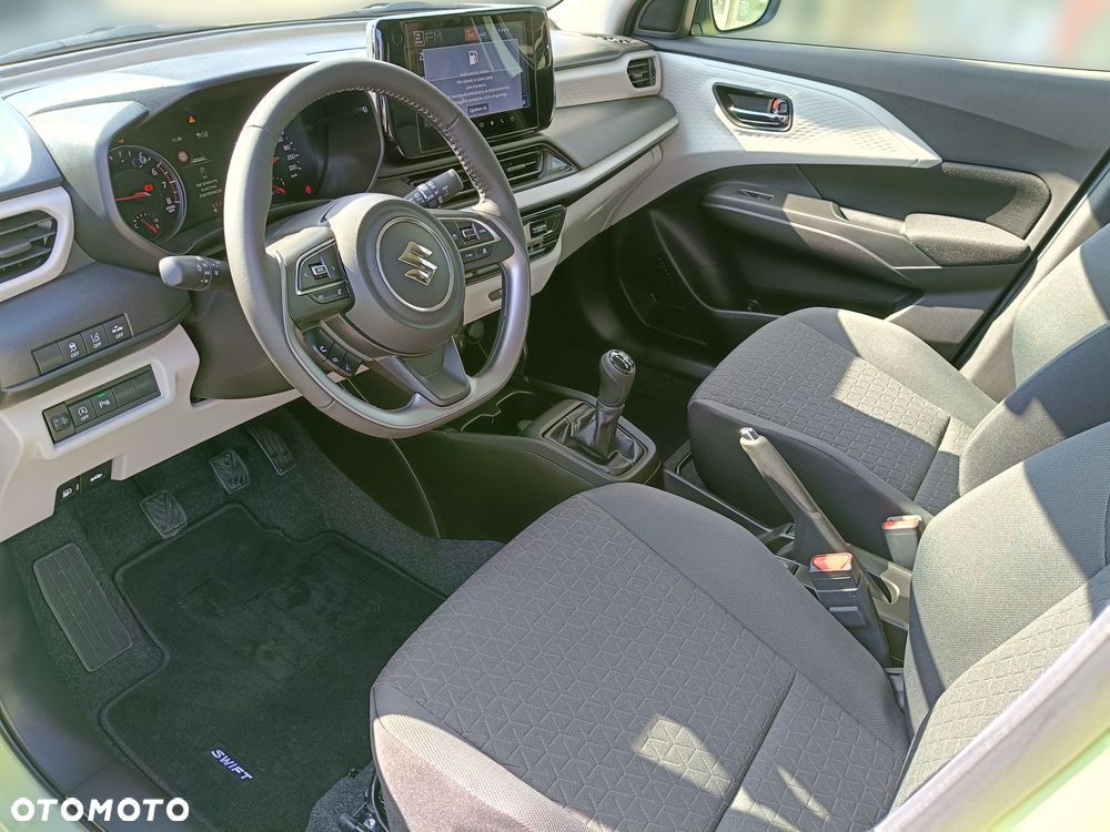 Suzuki Swift 1.2 Dualjet SHVS Premium Plus - 9