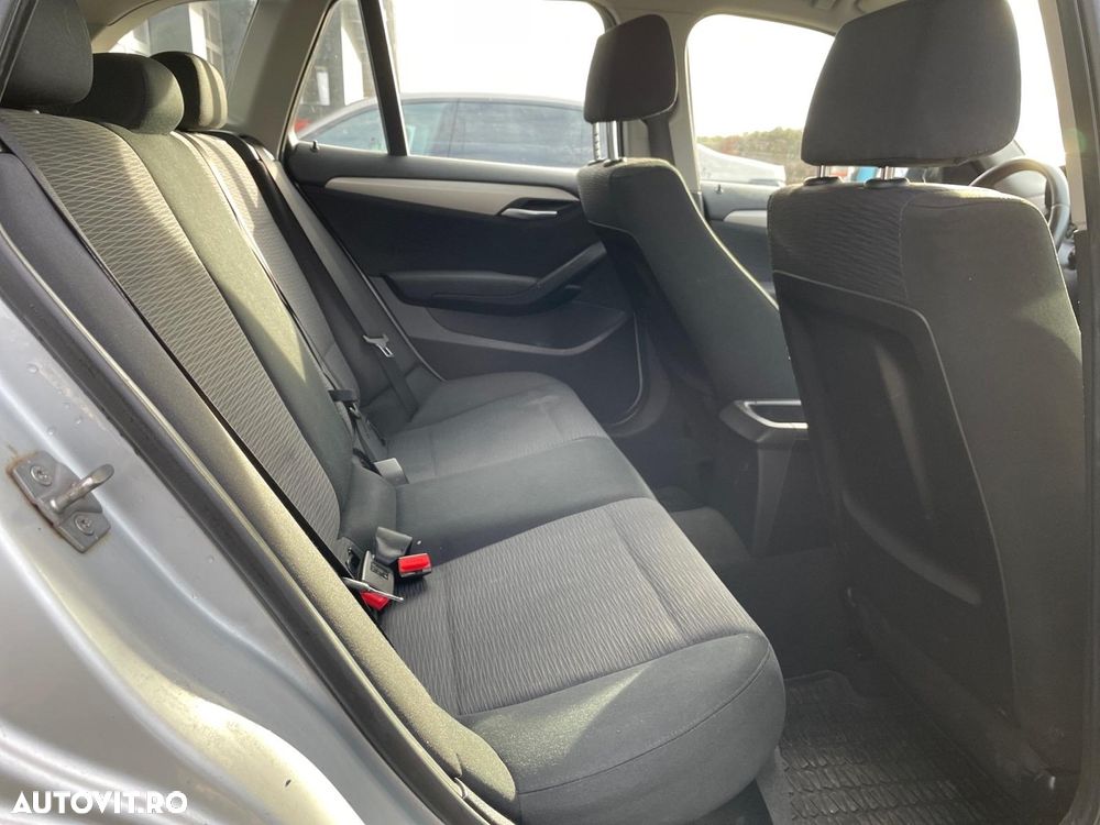 BMW X1 xDrive18d - 14