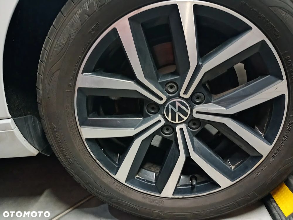 Volkswagen Passat 1.5 TSI EVO Business - 13