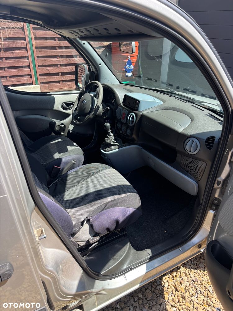 Fiat Doblo 1.6 16V Dynamic - 5