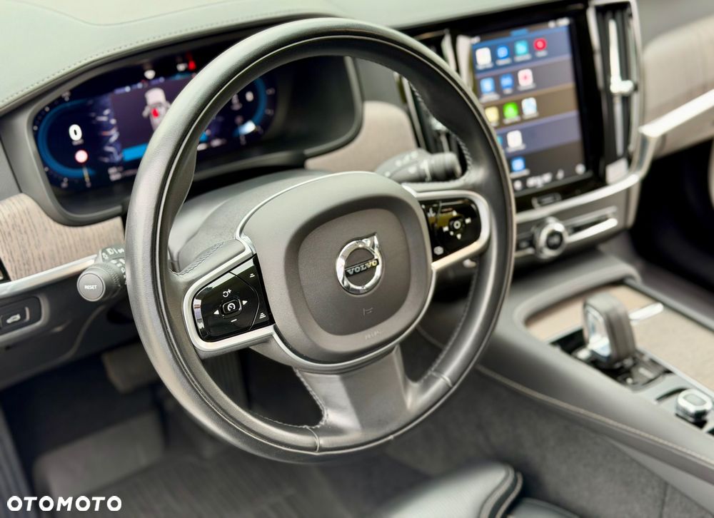 Volvo V90 Cross Country B5 D AWD Ultimate - 15