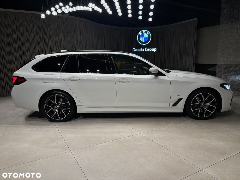 BMW Seria 5 520d mHEV - 4
