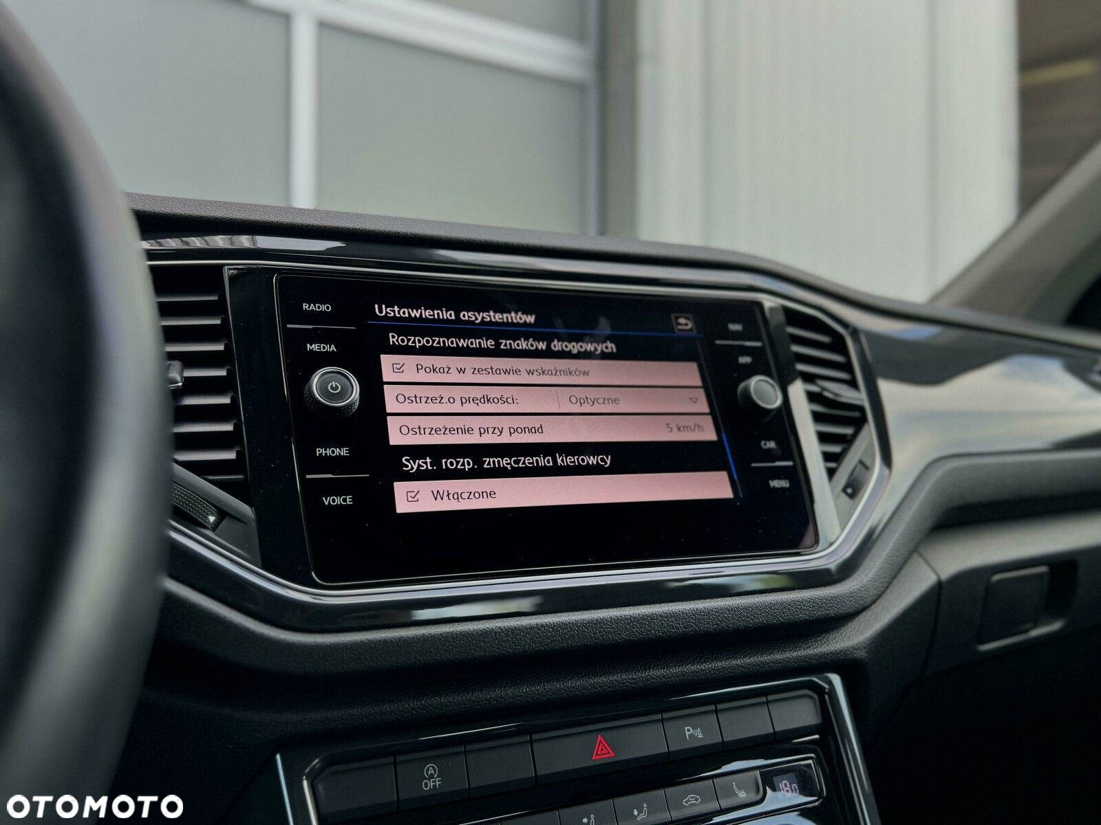 Volkswagen T-Roc 2.0 TSI 4Motion Premium DSG - 32