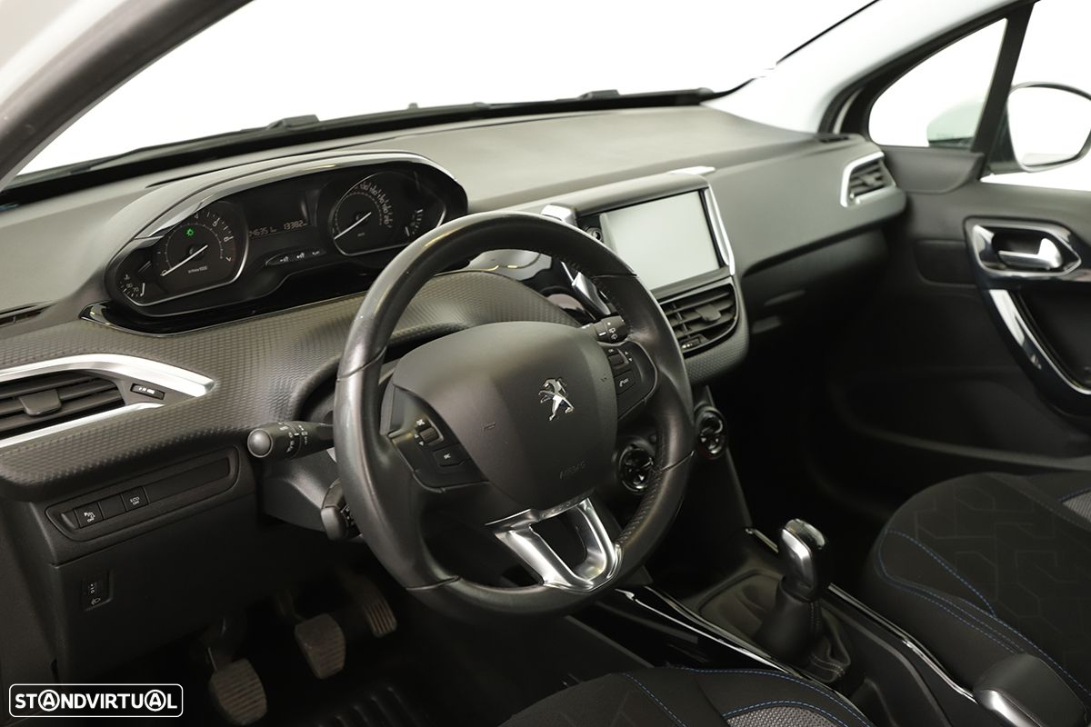 Peugeot 2008 1.2 PureTech Active - 6