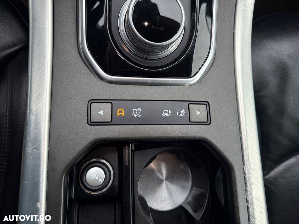 Land Rover Range Rover Evoque - 24