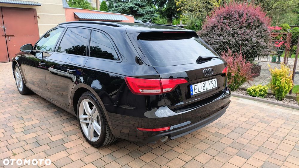 Audi A4 Avant - 4