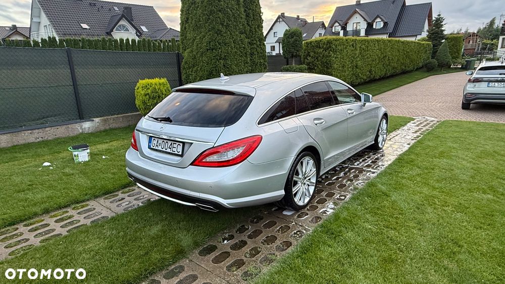 Mercedes-Benz CLS 350 CDI 4-Matic BlueEff - 20