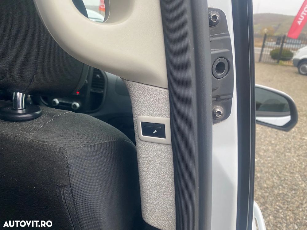 Mercedes-Benz Vito - 9