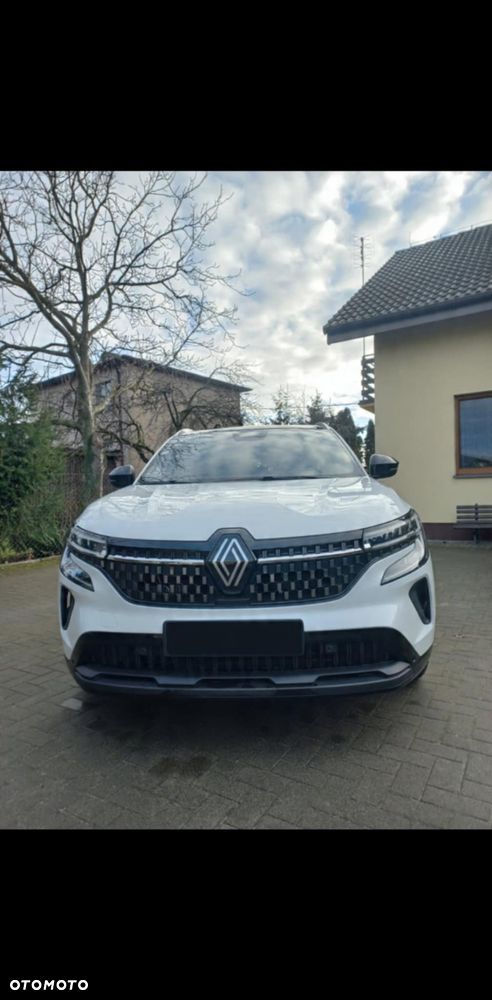 Renault Austral 1.3 TCe mHEV Iconic - 8