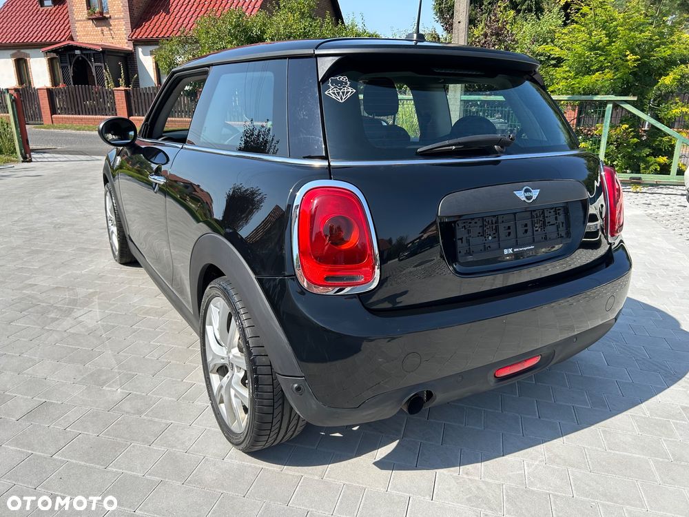 MINI ONE Standard - 8