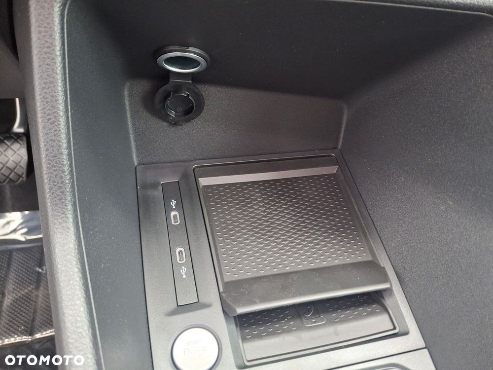 Volkswagen Caddy - 27