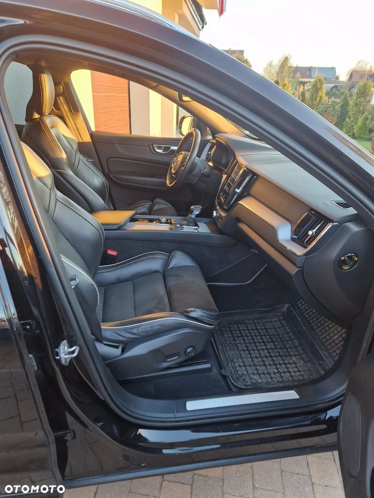 Volvo XC 60 D4 Geartronic RDesign - 14