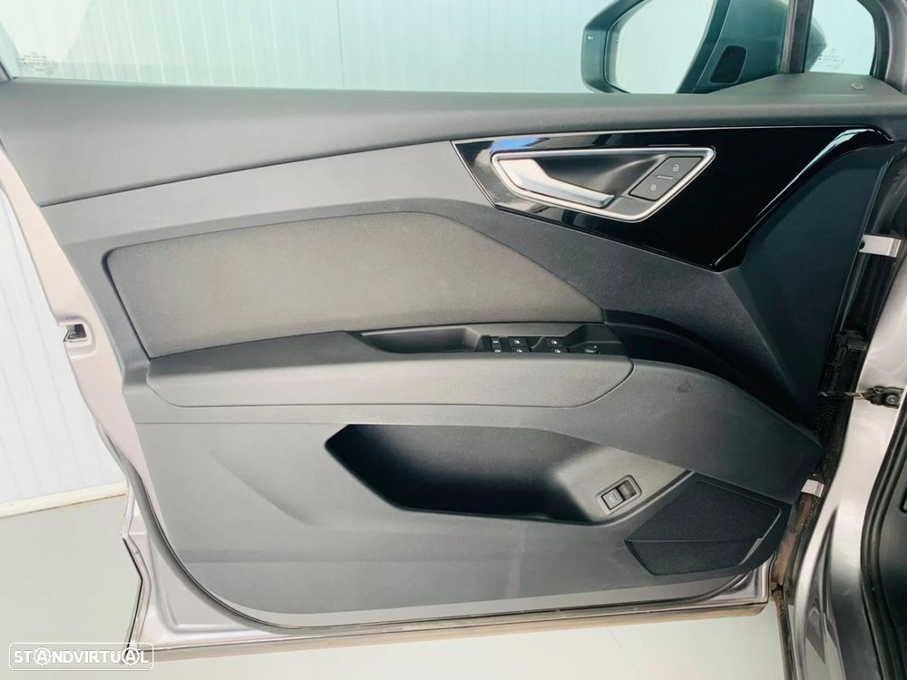 Audi Q4 Sportback e-tron 35 - 6