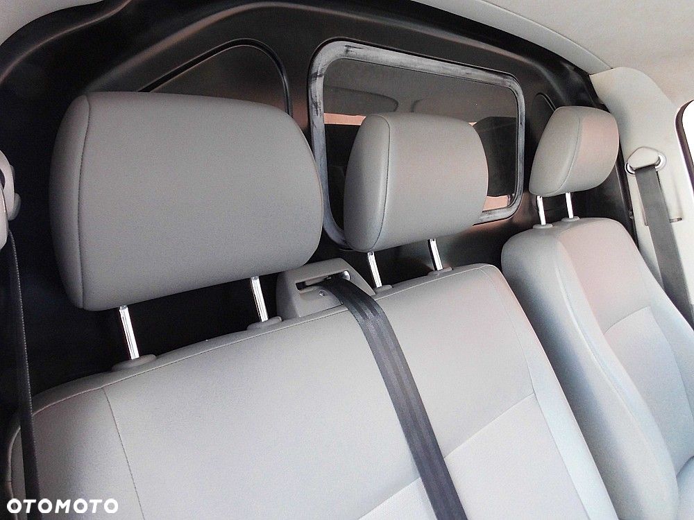 Volkswagen Transporter - 10